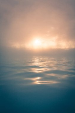 denizde gün batımı