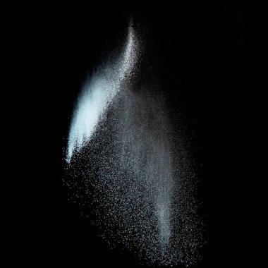Siyah arka plan üzerine toz bulutu