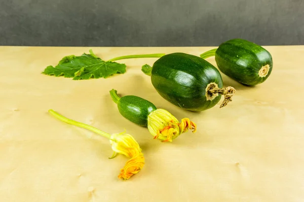 Presentación Las Etapas Crecimiento Fruta Del Calabacín Tablero —  Fotos de Stock