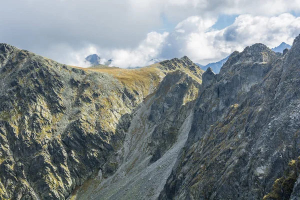 Autumn Beautiful Mountain Landscapes Visible Trail Leading Krzyzne Pass Final — Stock Photo, Image