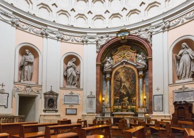 Rome, İtalya - 20 Mart 2018: St. Bernard banyoları (Bernardo alle Terme, iç)