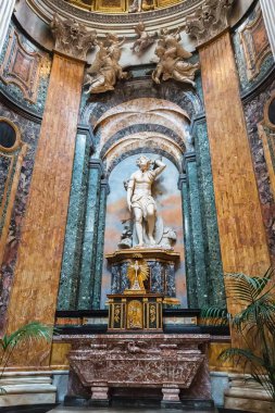 Rome, İtalya - 22 Mart 2018: Agone (de Sant Agnese Piazza Navona civarındaki denir), Sant Agnese iç parçası barok Kilisesi