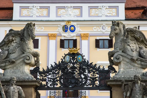 Milotice Çek Cumhuriyeti Ekim 2018 Giriş Kapısı Milotice Chateau Içinde — Stok fotoğraf
