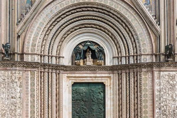 Parte Della Facciata Dell Orvieto Cathedra Italia — Foto Stock