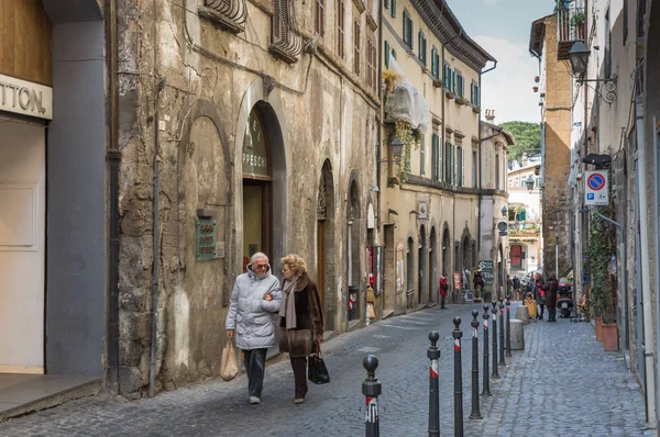 旧市街の中心部にオルヴィエート イタリア 2018 細街路 — ストック写真