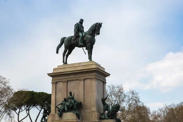 Das reiterdenkmal für giuseppe in rom, italien — Stockfoto