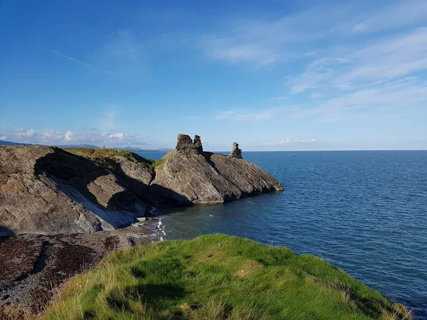 Alte Ruine Direkt Meer Mit Einer Bucht Der Nähe Irland — Stockfoto