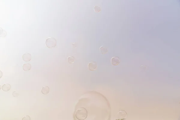 Burbujas Jabón Aire Con Nubes Cielo Azul Fondo Actividad Aire — Foto de Stock