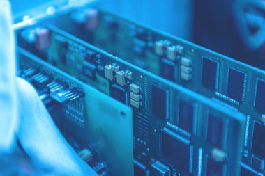 Elektronik devre kartı sistemlerini kapatın. deivices ve bileşenleri.