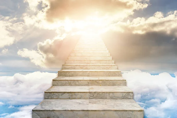 Escadaria Para Céu Conceito Religião Fundo — Fotografia de Stock