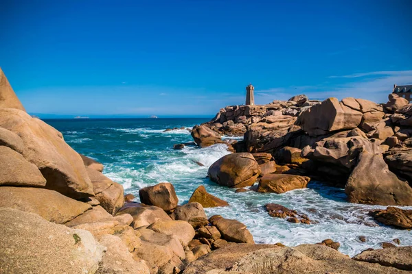 Pink Granite Coast Ploumanac Mean Ruz Lighthouse Ctes Armor Brittany — Stock Photo, Image