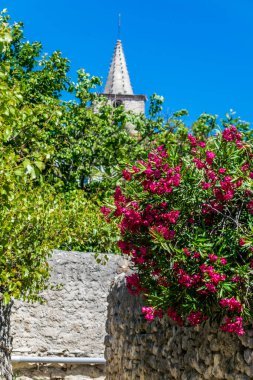 Saint-Miter-les-Remparts, Occitanie bölgesinde ortaçağ köyü Bouches-du-Rhne.