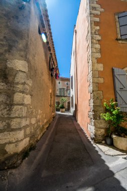 Saint-Miter-les-Remparts, Occitanie bölgesinde ortaçağ köyü Bouches-du-Rhne.