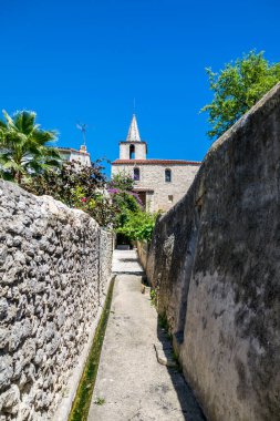 Saint-Miter-les-Remparts, Occitanie bölgesinde ortaçağ köyü Bouches-du-Rhne.