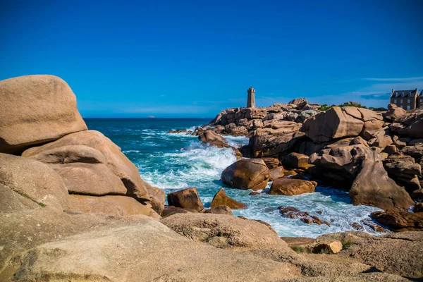 Pink Granite Coast Ploumanac Mean Ruz Lighthouse Ctes Armor Brittany — Stock Photo, Image