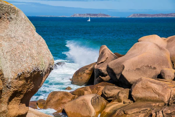 Ploumanac Faro Sus Rocas Granito Rosa — Foto de Stock