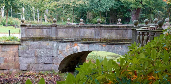 Ponte Pedra Velha 1704 Balaustrada Pedra Feita Lindamente Água Abaixo — Fotografia de Stock