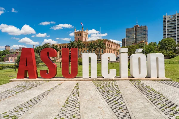 Cartas Assunção Frente Palácio Presidencial Capital Paraguai — Fotografia de Stock