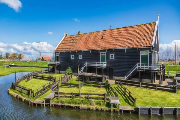 Casa Pescador Madeira Velha Enkhuizen Nos Países Baixos — Fotografia de Stock