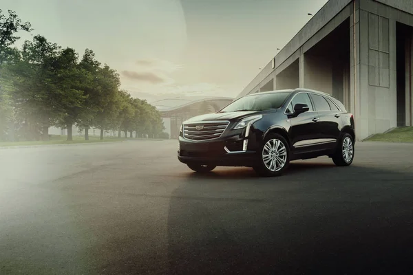 Moscou Rússia Maio 2018 Cadillac Xt5 Carro Está Estacionado Território — Fotografia de Stock