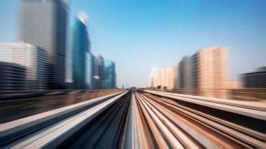İlk demiryolu taşıma görüntüleyin. Hız hareket bulanıklığı metro arka plan gün