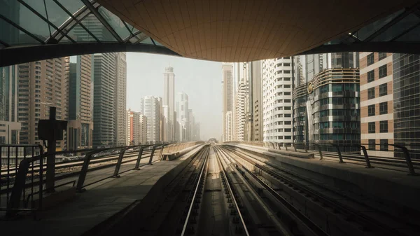Θέα Από Πρώτο Σιδηροδρομικού Βαγονιού Ντουμπάι Μετρό Στο Κέντρο Της — Φωτογραφία Αρχείου