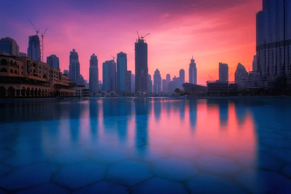 Bela Vista Para Horizonte Cidade Dubai Centro Anoitecer Emirados Árabes — Fotografia de Stock