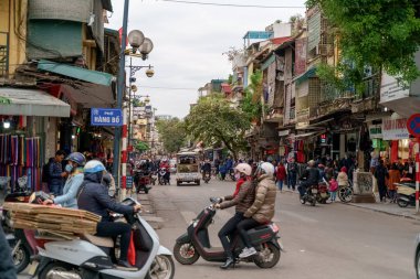 Hanoi, Vietnam - 16 Aralık 2018: Hanoi mimari şehir merkezi eski şehir bölgesi gündüz