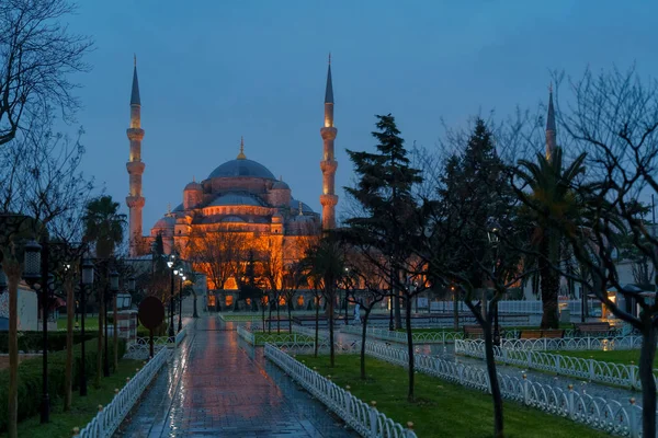 トルコ、イスタンブールのスルタンアフメト ・ モスク。ブルー モスク — ストック写真