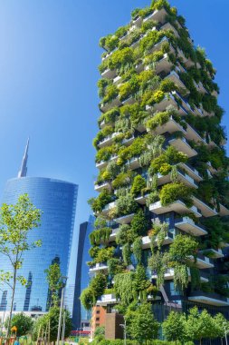 Bosco Verticale (Dikey Orman) Milano şehrinde, İtalya