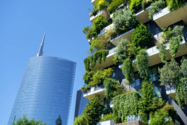 Bosco Verticale (Dikey Orman) Milano şehrinde, İtalya