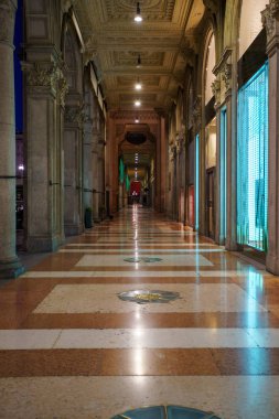 Piazza del Duomo Meydanı, Milano city, İtalya