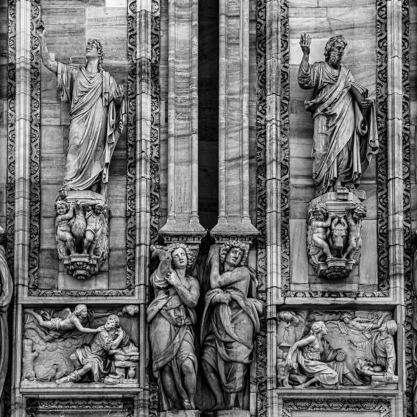 Milan Duomo cathedral details close up, Italy. Black and white toning — Stock Photo, Image