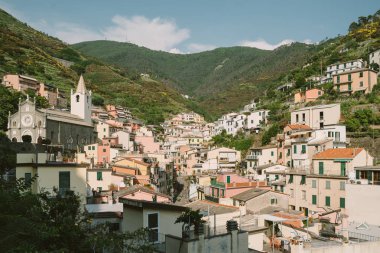 Cinque Terre, Italya 'da Riomaggiore kasaba yaz aylarında
