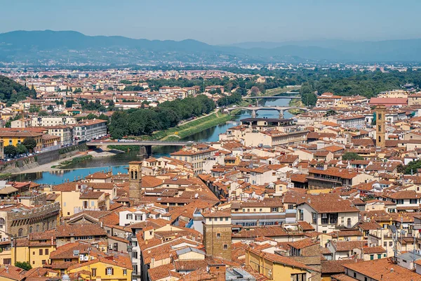 Floransa şehri İtalya. Gün içinde hava şehir manzarası — Stok fotoğraf