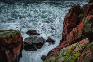 Barents Denizi 'nde fırtınalı dalgalar, Kuzey Buz Denizi. Kola Yarımadası, Rusya 'nın Murmansk bölgesi