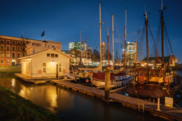 Stadskerk Rotterdam Nederland Nederland Uitzicht Het Centrum Van Veerhaven Nachts — Stockfoto