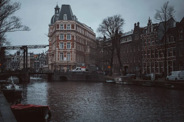 Amsterdam Niederlande März 2020 Kanäle Der Altstadt Von Amsterdam — Stockfoto