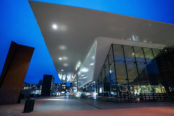 Amsterdam Nizozemsko Března 2020 Prázdné Ulice Blízkosti Stedelijk Museum Osvětlené — Stock fotografie