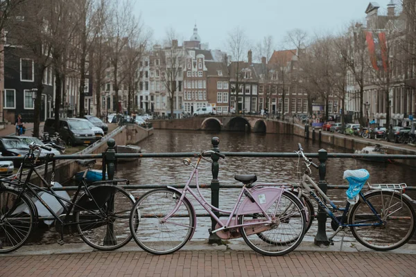 Amsterdam Niederlande März 2020 Kanäle Der Altstadt Von Amsterdam — Stockfoto