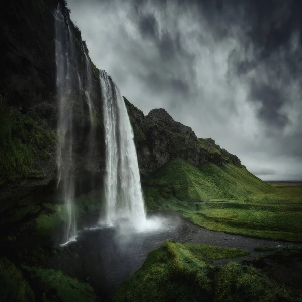 Водопад Сельджаландсфосс Южной Исландии Красивый Пейзаж — стоковое фото