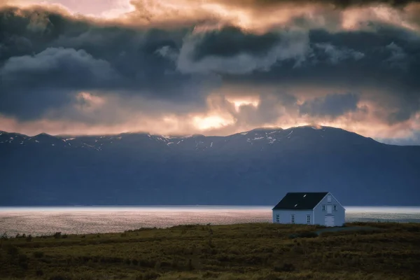 Casa Costa Noreste Islandia Paisaje Atardecer — Foto de Stock