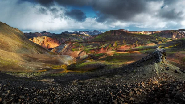 Montañas Coloridas Landmannalaugar Reserva Natural Fjallabak Sur Islandia Hermoso Paisaje — Foto de Stock