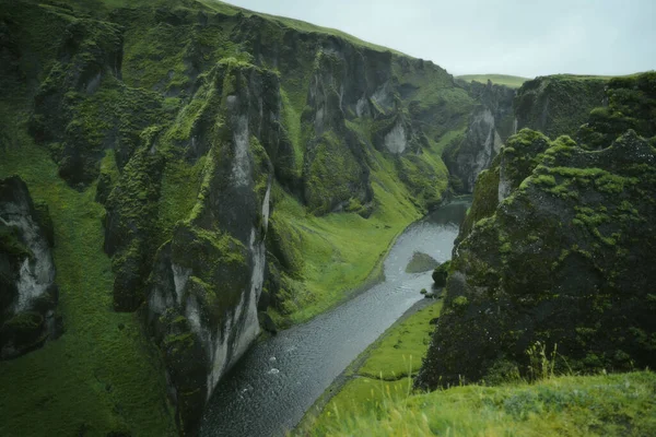 Canyon Fjadrargljufur Κοιλάδα Τοπίο Στη Νότια Ισλανδία Διάσημος Τουριστικός Προορισμός — Φωτογραφία Αρχείου