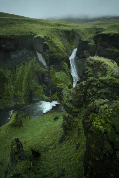 Canyon Fjadrargljufur Paisaje Del Valle Sur Islandia Destino Turístico Famoso — Foto de Stock