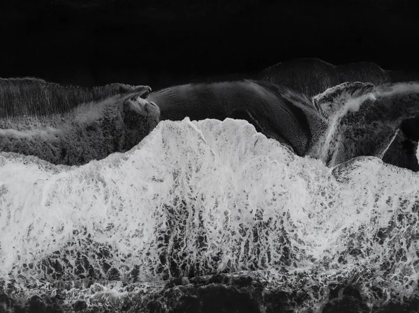 Abstraktní Příroda Letecký Bezpilotní Pohled Reynisfjara Black Sand Beach Oceánské — Stock fotografie