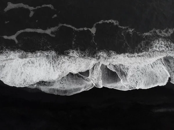 Abstraktní Příroda Letecký Bezpilotní Pohled Reynisfjara Black Sand Beach Oceánské — Stock fotografie