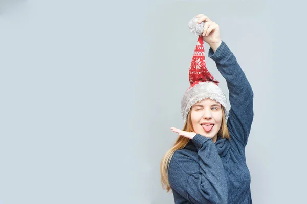 Christmas Flicka Santa Hatt Och Solglasögon Stiliserade Sextiotalet Lurar Med — Stockfoto