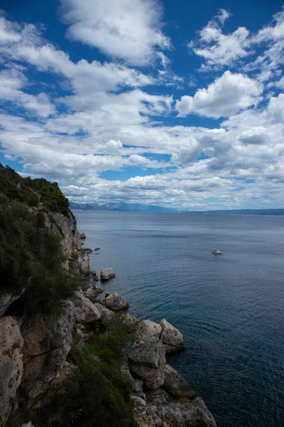 Великолепный Вид Красивого Острова Чиово Хорватия Высоко Над Бирюзой Глубокое — стоковое фото