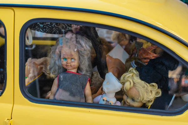Old Broken Dolls Car Window — Stock Photo, Image